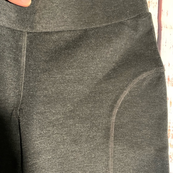 Michael Kors dark gray pull on leggings. Size S. - Picture 5 of 8